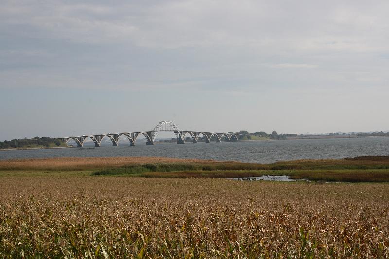 Queen Alexandrines Bridge.jpg - Dronning Alexandrines Bro. Vej til møn. Queen Alexandrines Bridge. Road to Moen.